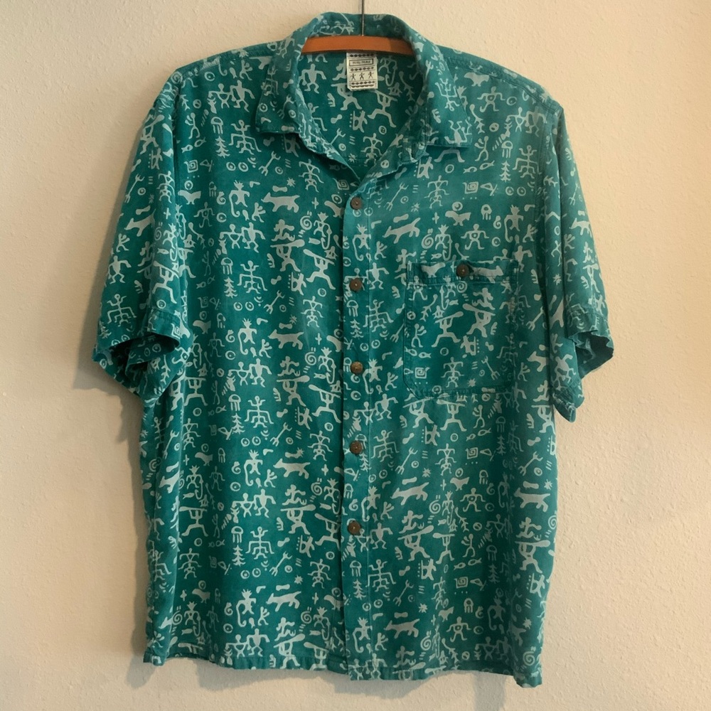 🌊 Petro Prints Hawaii Short Sleeve Button Down 🌊